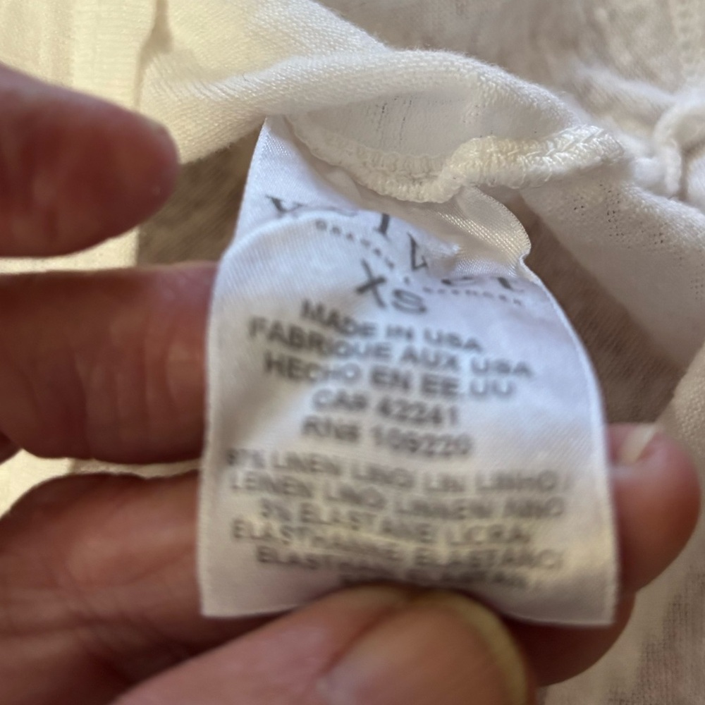 LINEN SLEEVELESS LIGHT & AIRY TANK TOP * Brand is VELVET by Graham & Spencer * - Picture 7 of 8